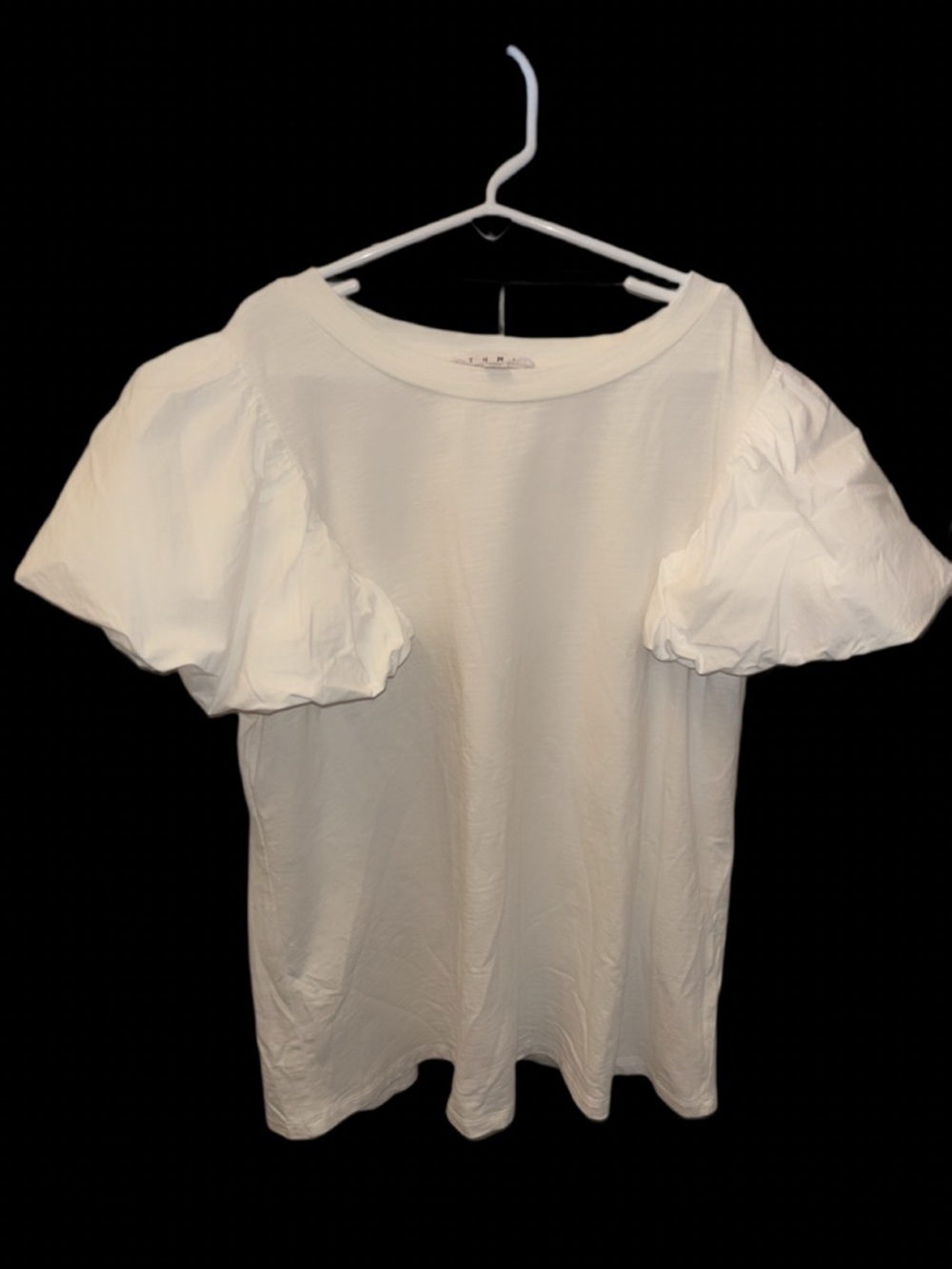 THML Mixed Media Flutter Sleeve Knit Top – White – Size Medium